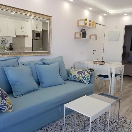 Las Atamanes 401 D Apartment *